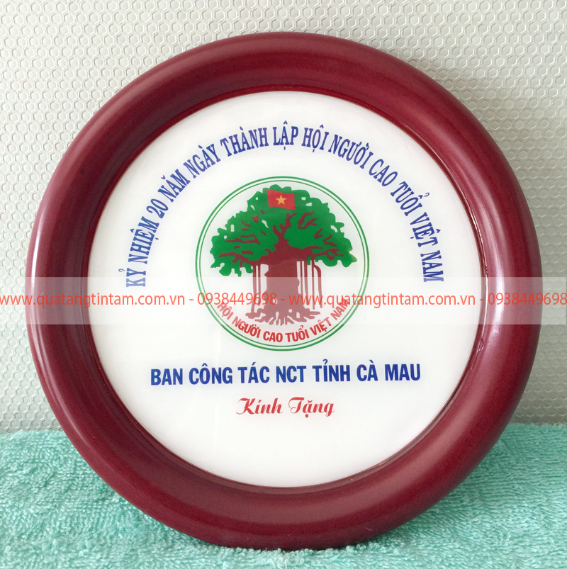 QUÀ TẶNG TÍN TÂM