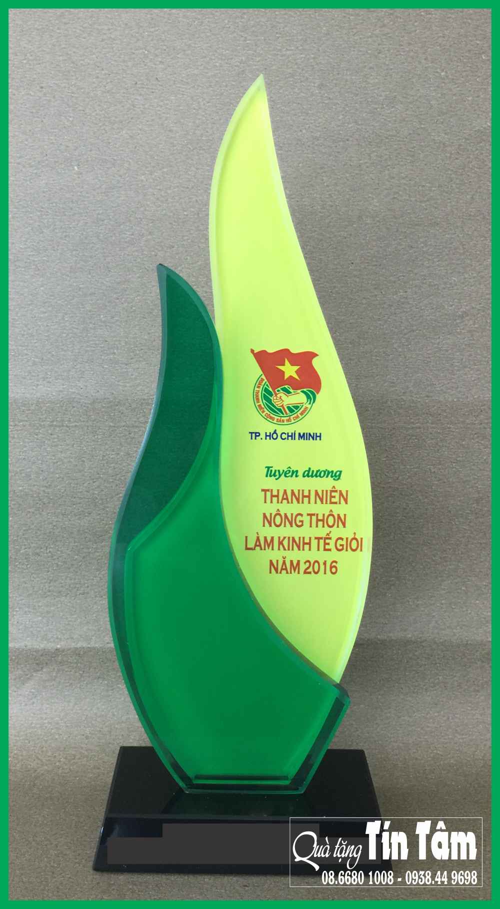 QUÀ TẶNG TÍN TÂM