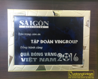QUÀ TẶNG TÍN TÂM
